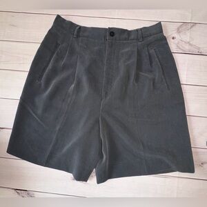 Vintage Corbin Collection High-Waisted Shorts - Size 10 Classic Business Casual
